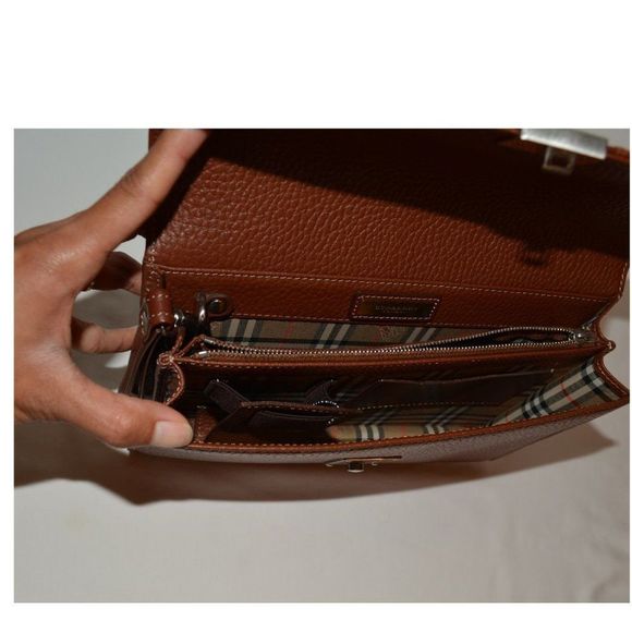 BURBERRY london clutches brown leather - Picture 14 of 16